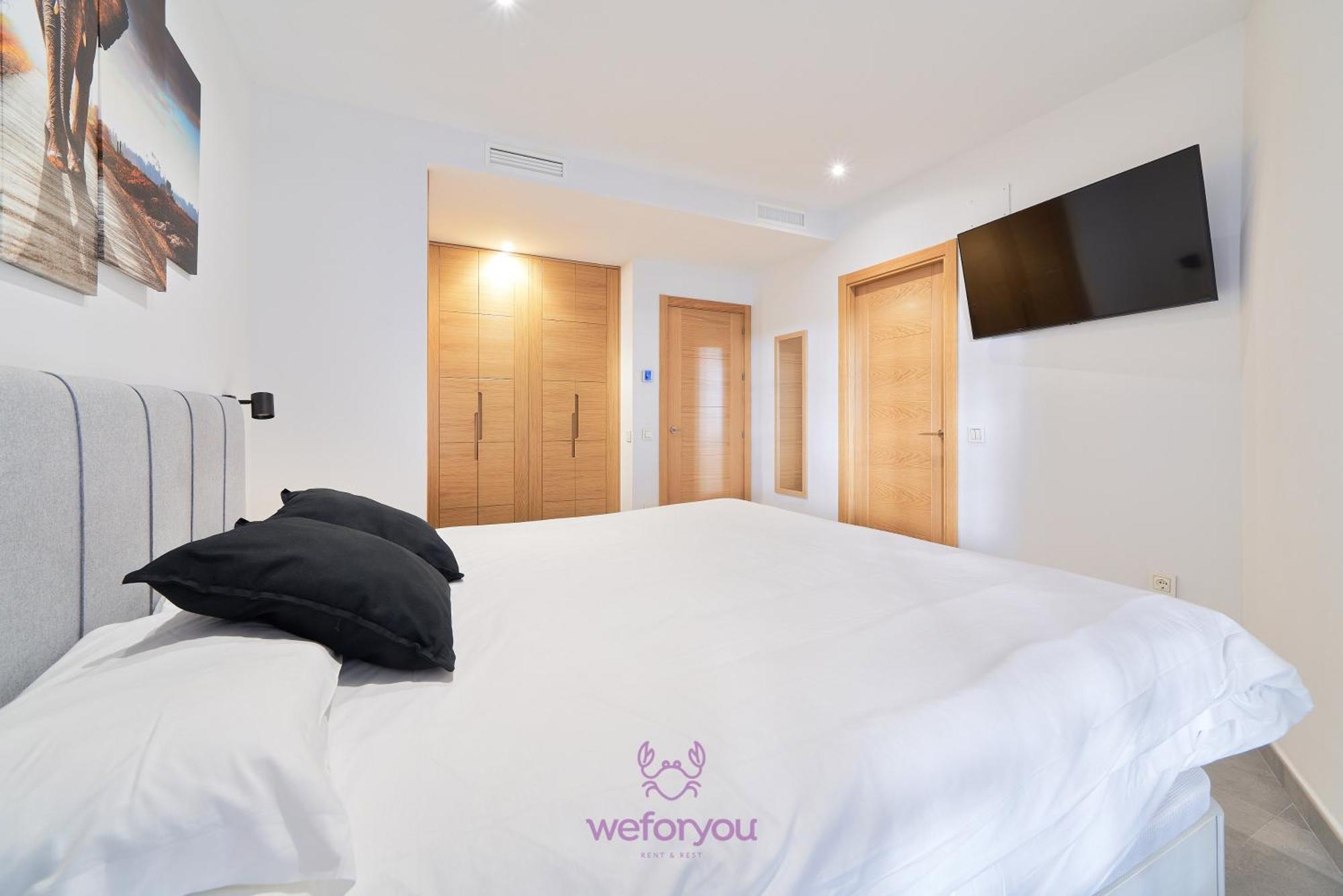 Weforyou Isla De Poniente 2 Bedrooms And Parking เบนัลมาเดนา ภายนอก รูปภาพ