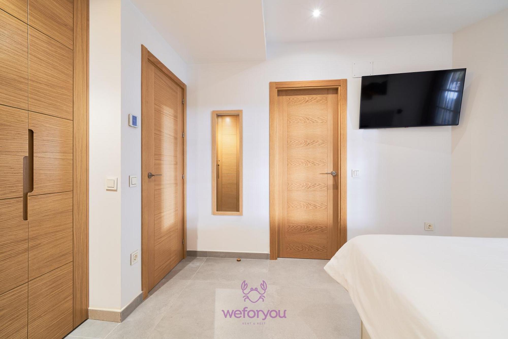 Weforyou Isla De Poniente 2 Bedrooms And Parking เบนัลมาเดนา ภายนอก รูปภาพ