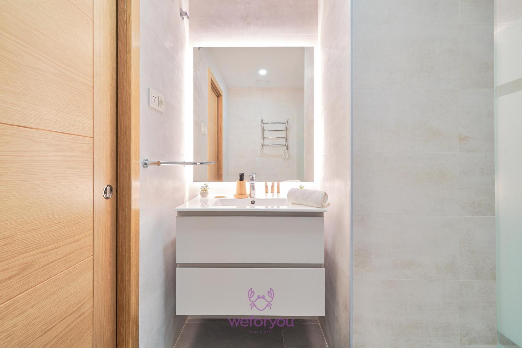 Weforyou Isla De Poniente 2 Bedrooms And Parking เบนัลมาเดนา ภายนอก รูปภาพ