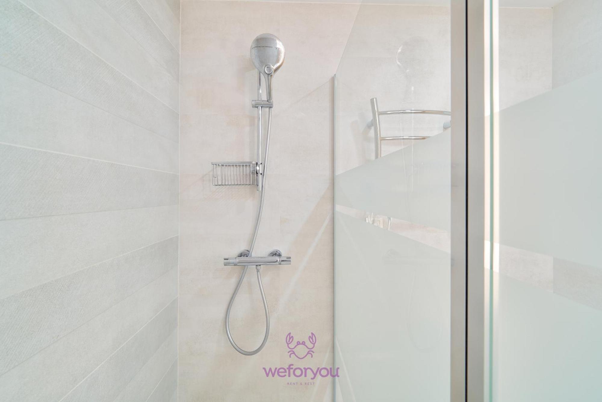 Weforyou Isla De Poniente 2 Bedrooms And Parking เบนัลมาเดนา ภายนอก รูปภาพ
